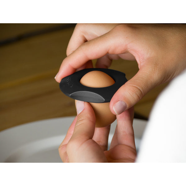 cregg | egg topper + egg cup + napkin ring / Black