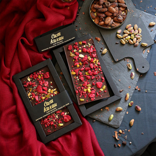 CRAFT, BEAN-TO-BAR CHOCOLATE WITH PISTACHIO & FREEZE-DRIED RASPBERRIES